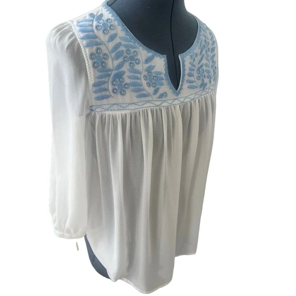 Anthropologie Haute Hanger Baby Blue Embroidered Sz XS Flowy Peasant Blouse